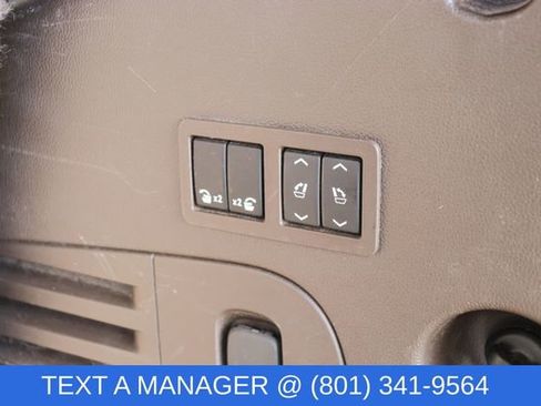 Used 2019 GMC Yukon Denali image 13