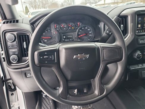 Used 2020 Chevrolet Silverado 1500 Custom Trail Boss w/ Custom Convenience Package image 11