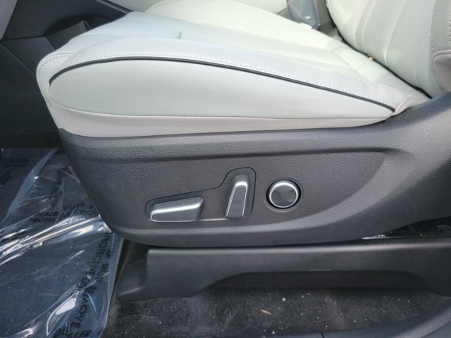 Certified 2025 Hyundai Palisade SEL FWD image 15