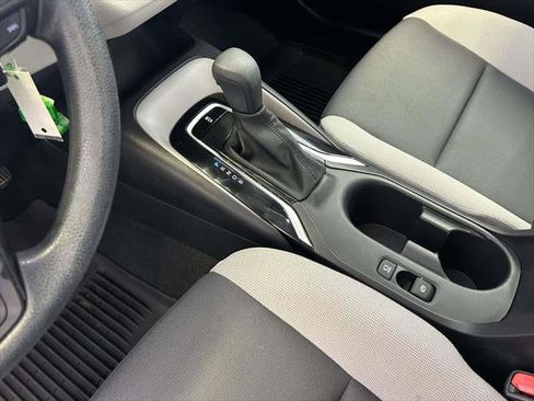 Certified 2025 Toyota Corolla LE FWD image 21
