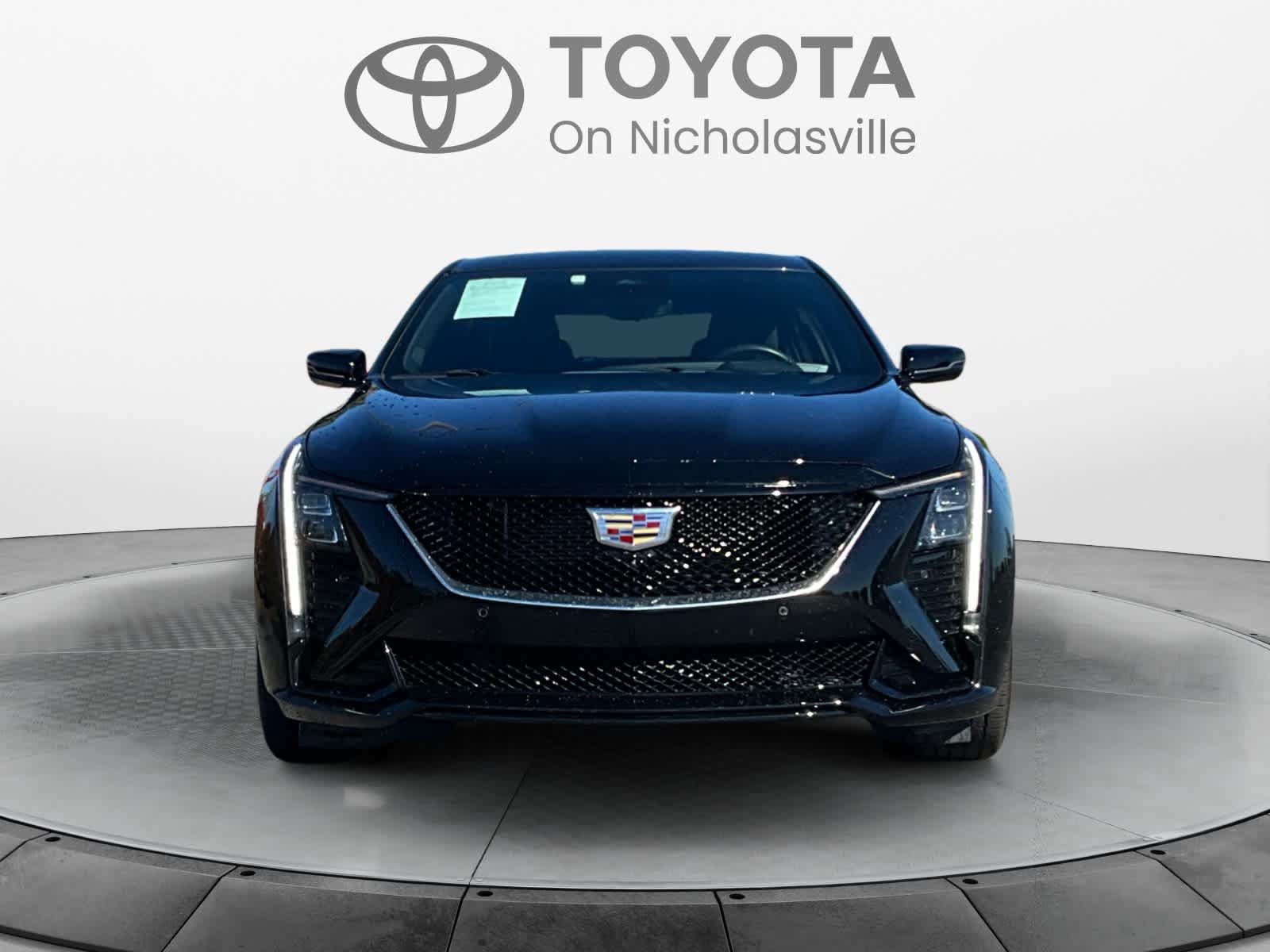 Used 2025 Cadillac CT5 V w/ Technology Package AWD/4WD image 8