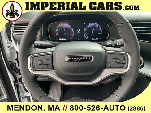 New 2025 Jeep Wagoneer L Series II image 21