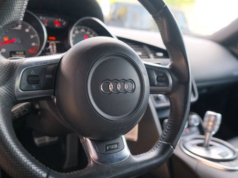 Used 2012 Audi R8 V8 AWD/4WD image 34