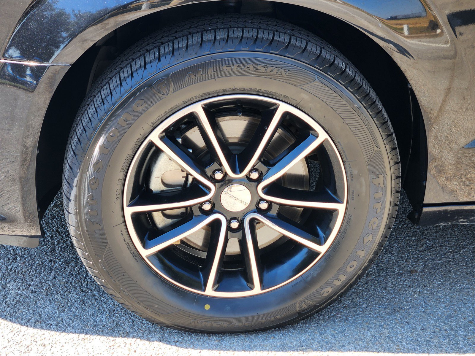 Used 2018 Dodge Grand Caravan SE FWD image 28
