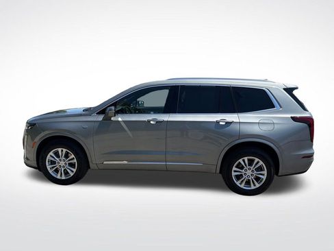 Used 2023 Cadillac XT6 Luxury AWD/4WD image 14