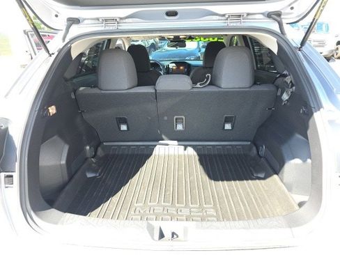 Used 2025 Subaru Impreza 2.0i image 9