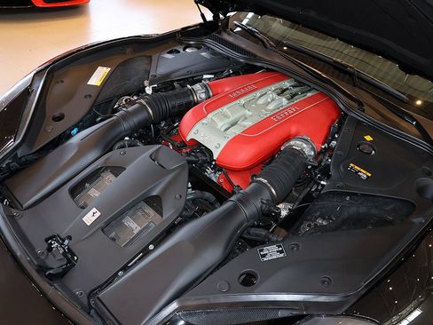 Certified 2020 Ferrari 812 Superfast RWD image 87