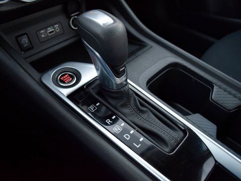 Used 2024 Nissan Sentra SV image 15