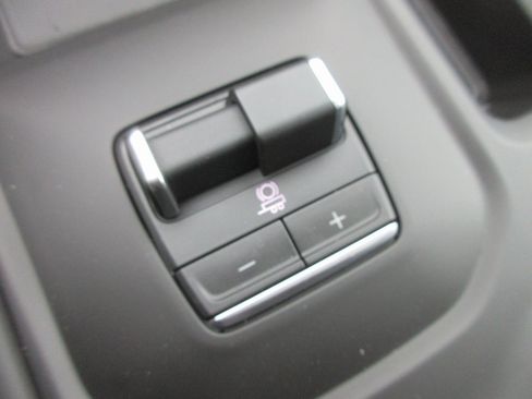 New 2026 GMC Sierra 3500 Denali Ultimate image 21