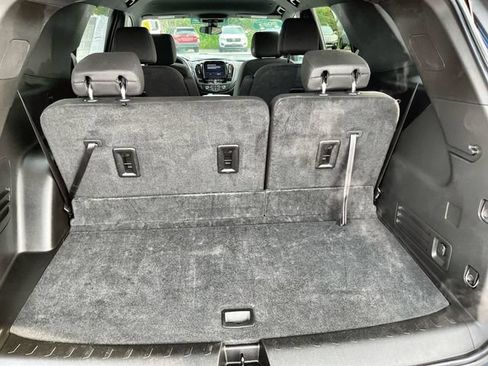 Used 2023 Chevrolet Traverse LT w/ LPO, Floor Liner Package AWD/4WD image 20