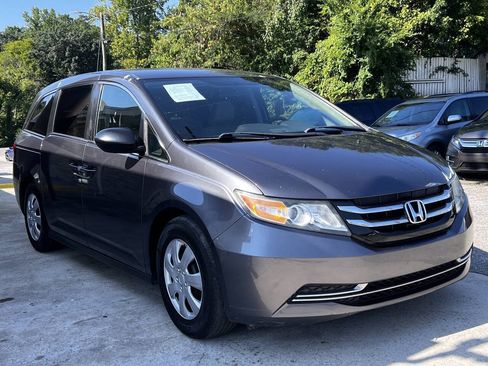 Used 2014 Honda Odyssey LX image 8