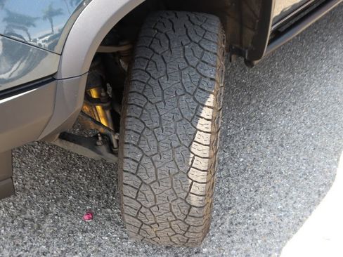 Used 2019 Chevrolet Colorado ZR2 w/ ZR2 Dusk Special Edition AWD/4WD image 42