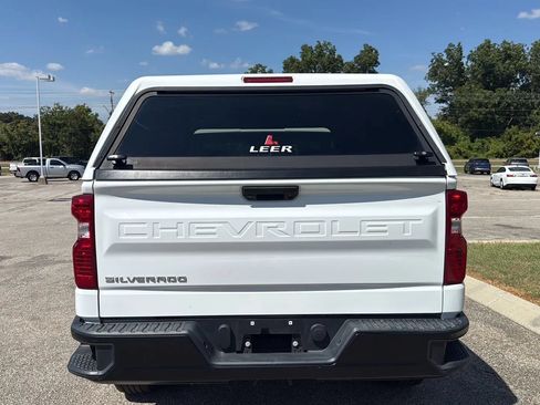 Used 2023 Chevrolet Silverado 1500 W/T RWD image 4