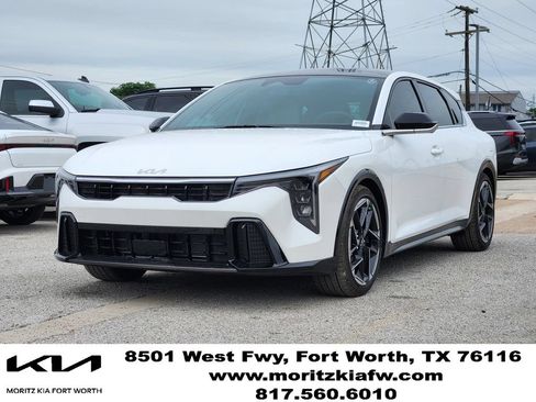 New 2026 Kia K4 GT-Line FWD image 2