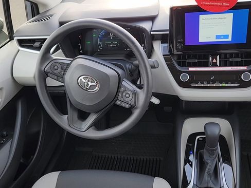 New 2026 Toyota Corolla LE image 5