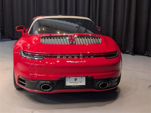 Certified 2022 Porsche 911 Targa 4S w/ Premium Package image 6