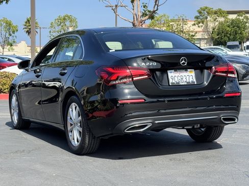 Used 2022 Mercedes-Benz A 220 image 13