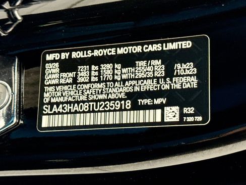 New 2026 Rolls-Royce Cullinan Black Badge AWD/4WD image 34