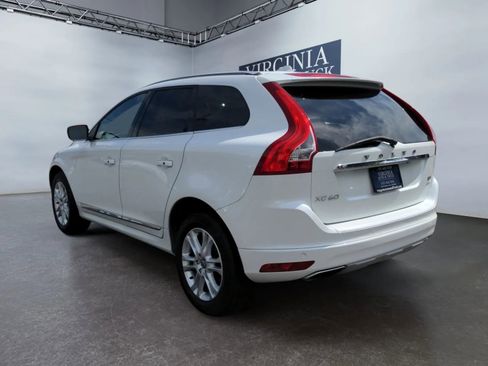 Used 2016 Volvo XC60 T5 Premier image 8