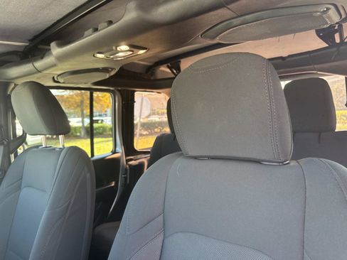 Used 2021 Jeep Wrangler Unlimited Willys image 22