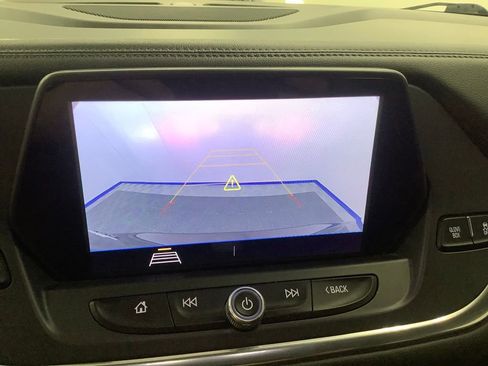 Used 2019 Chevrolet Blazer LT image 19