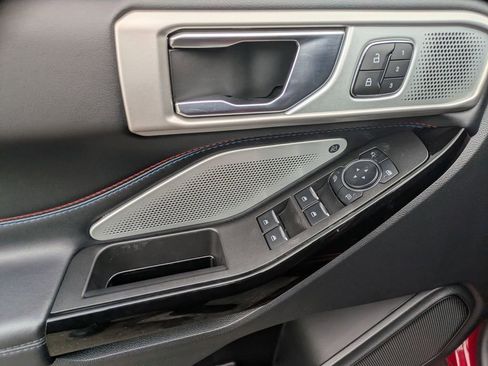 Used 2024 Ford Explorer ST w/ Equipment Group 401A image 10