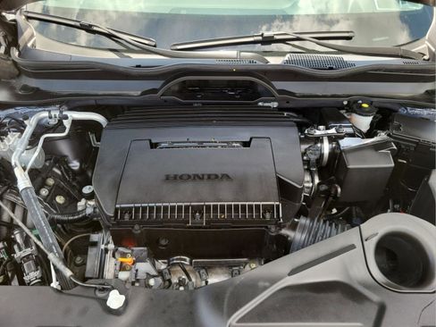 Certified 2025 Honda Pilot Black Edition image 20