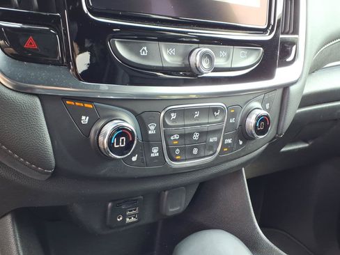 Used 2023 Chevrolet Traverse High Country w/ LPO, Cargo Package FWD image 14