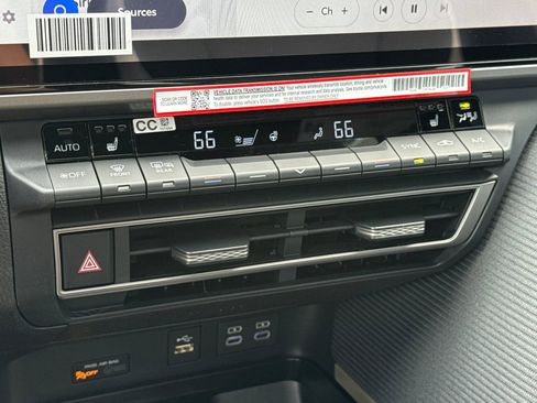 New 2026 Toyota Camry SE FWD image 23