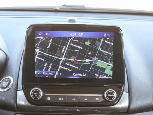 Used 2020 Ford EcoSport SES image 18