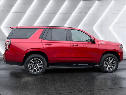 Used 2023 Chevrolet Tahoe Z71 w/ Luxury Package image 7