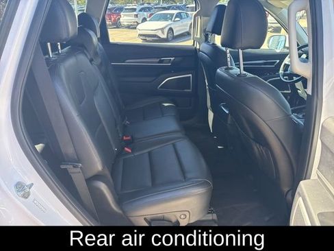 Used 2021 Kia Telluride LX image 6