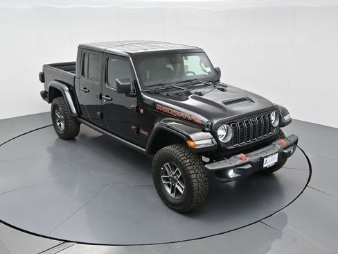 New 2025 Jeep Gladiator Mojave image 43