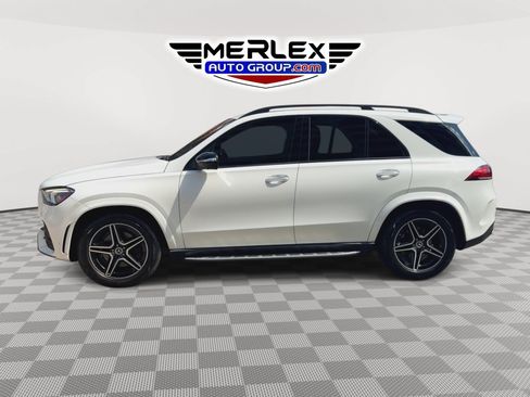 Used 2020 Mercedes-Benz GLE 350 4MATIC w/ AMG Line Exterior image 5