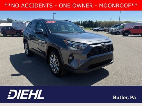 Used 2023 Toyota RAV4 XLE Premium image 1