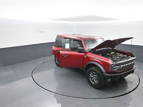 New 2025 Ford Bronco Badlands image 31