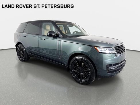 New 2026 Land Rover Range Rover Long Wheelbase SE AWD/4WD image 3