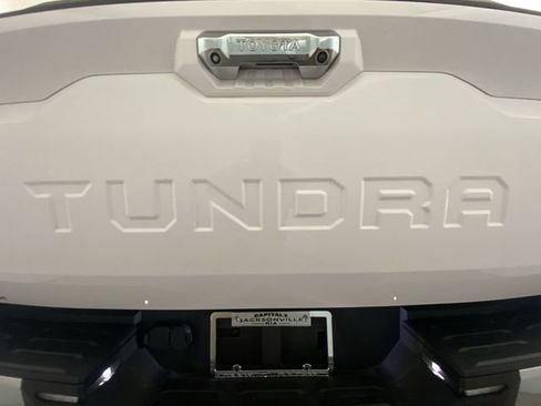 Used 2023 Toyota Tundra Limited AWD/4WD image 27