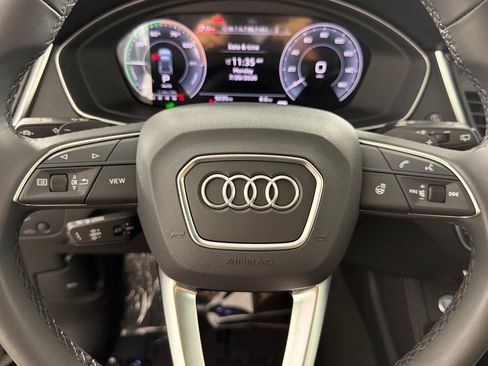 Used 2025 Audi Q5 e Premium Plus w/ Premium Plus Package AWD/4WD image 23