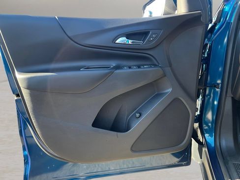 Used 2019 Chevrolet Equinox LT AWD/4WD image 30