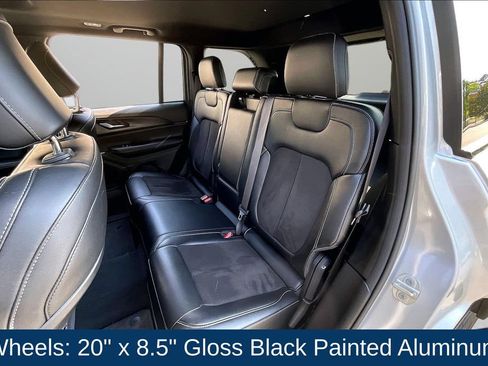Used 2023 Jeep Grand Cherokee Altitude AWD/4WD image 26