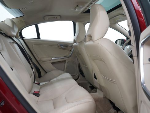 Used 2015 Volvo S60 T5 Premier FWD image 12