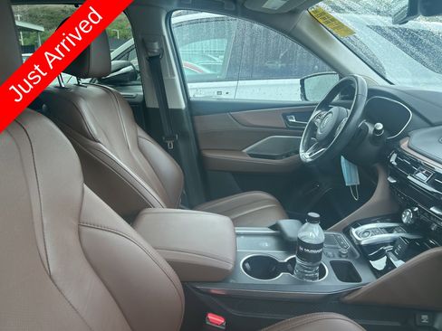 Used 2023 Acura MDX FWD w/ Technology Package image 11