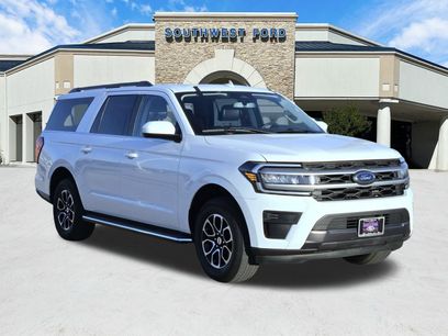 Used 2023 Ford Expedition Max XLT