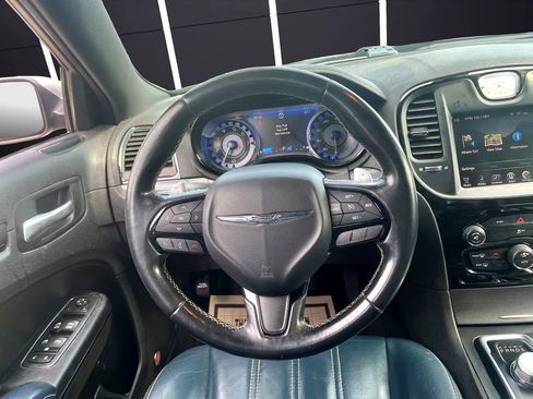 Used 2016 Chrysler 300 S AWD/4WD image 18