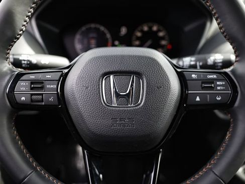 Certified 2025 Honda HR-V Sport image 32