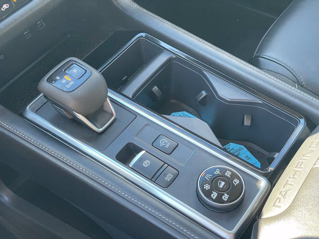 Certified 2024 Nissan Pathfinder SL AWD/4WD image 29