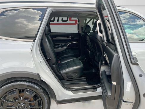 Used 2022 Kia Telluride EX w/ EX Premium Package AWD/4WD image 30