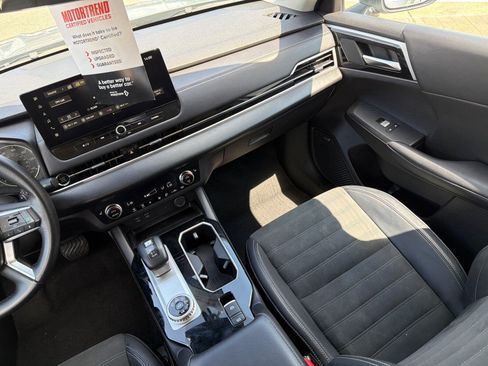 Used 2025 Mitsubishi Outlander SE AWD/4WD image 21