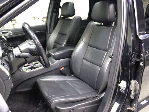 Used 2022 Jeep Grand Cherokee Limited w/ Trailer Tow Group IV image 29